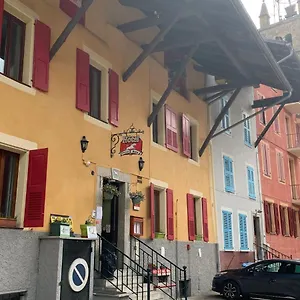 2* Hotel Du Cheval Blanc